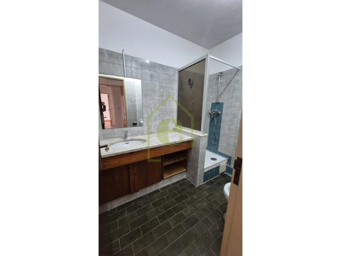 Apartamento T3 para Venda em Santo António dos Cavaleiros e Frielas Foto 11