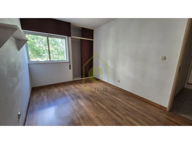 Apartamento T3 para Venda em Santo António dos Cavaleiros e Frielas Foto 7