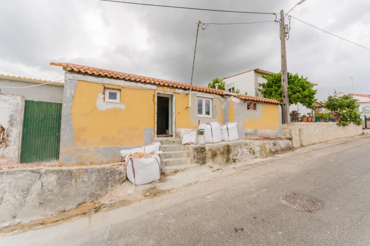 Moradia T2 para Venda em Moçarria Foto 24