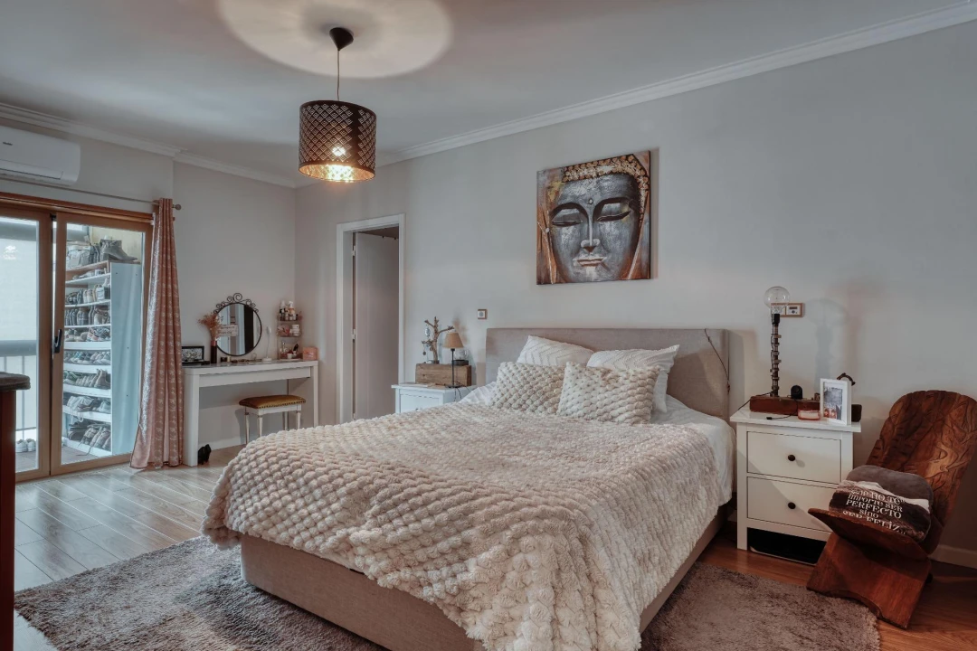Apartamento T3 para Venda em Rio de Mouro Foto 17