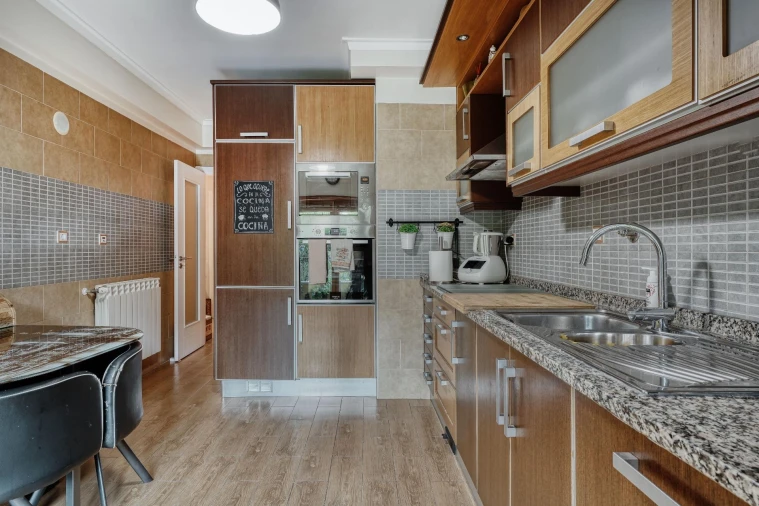 Apartamento T3 para Venda em Rio de Mouro Foto 8