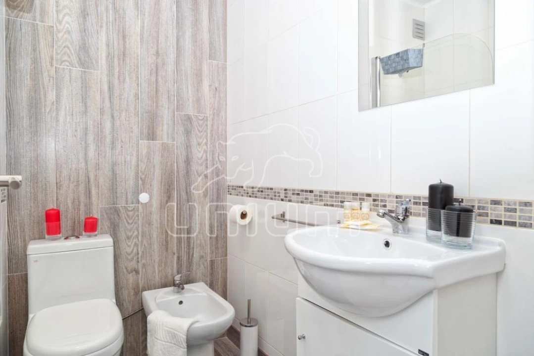 Apartamento T1 para Venda em Vila Praia de Ancora Foto 9
