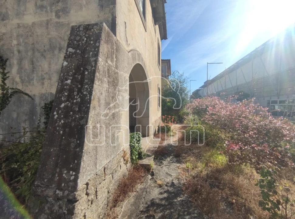 Moradia T5 para Venda em Subportela, Deocriste e Portela Susã Foto 3