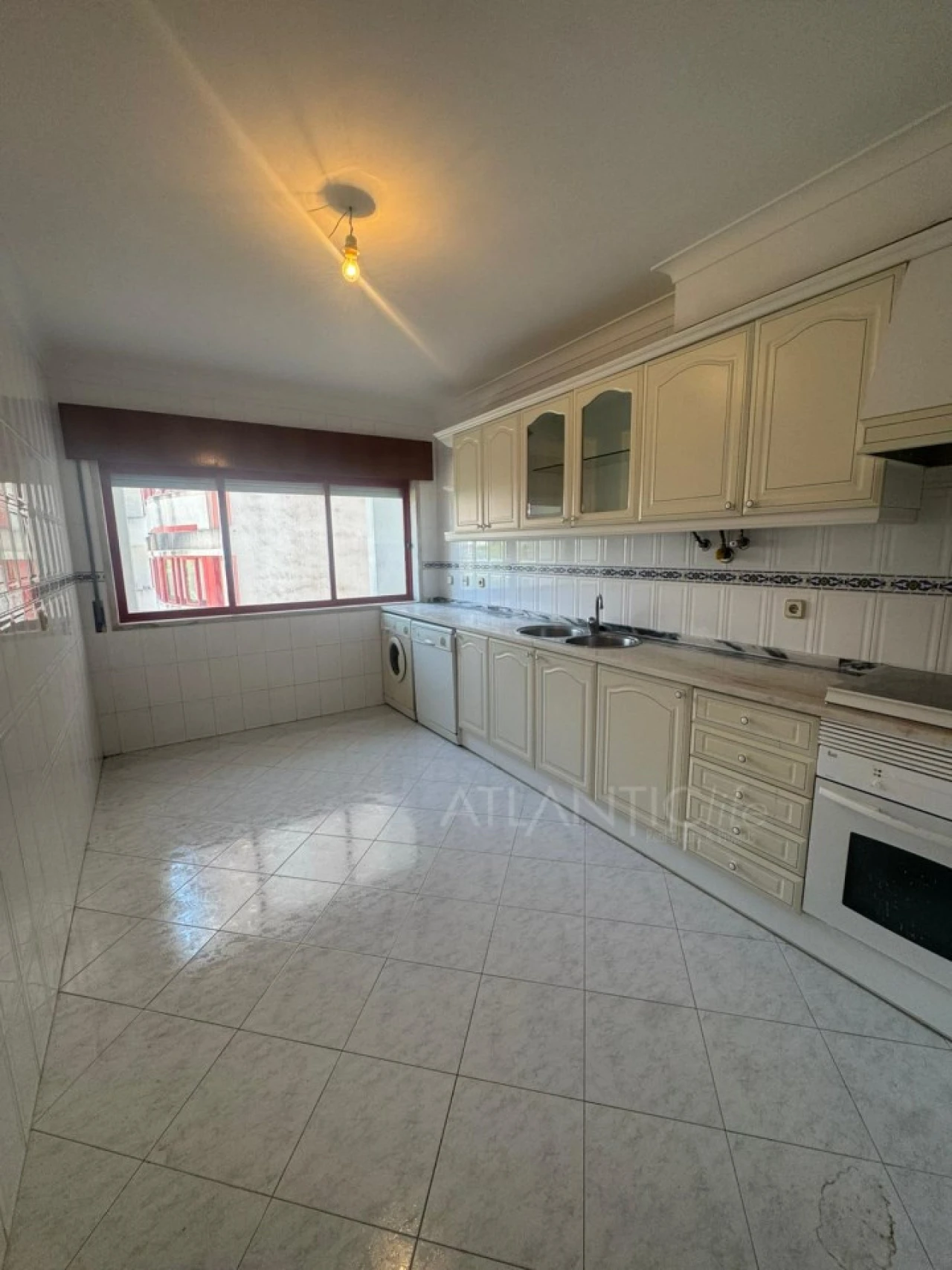Apartamento T2 para Venda em Algueirão-Mem Martins Foto 9