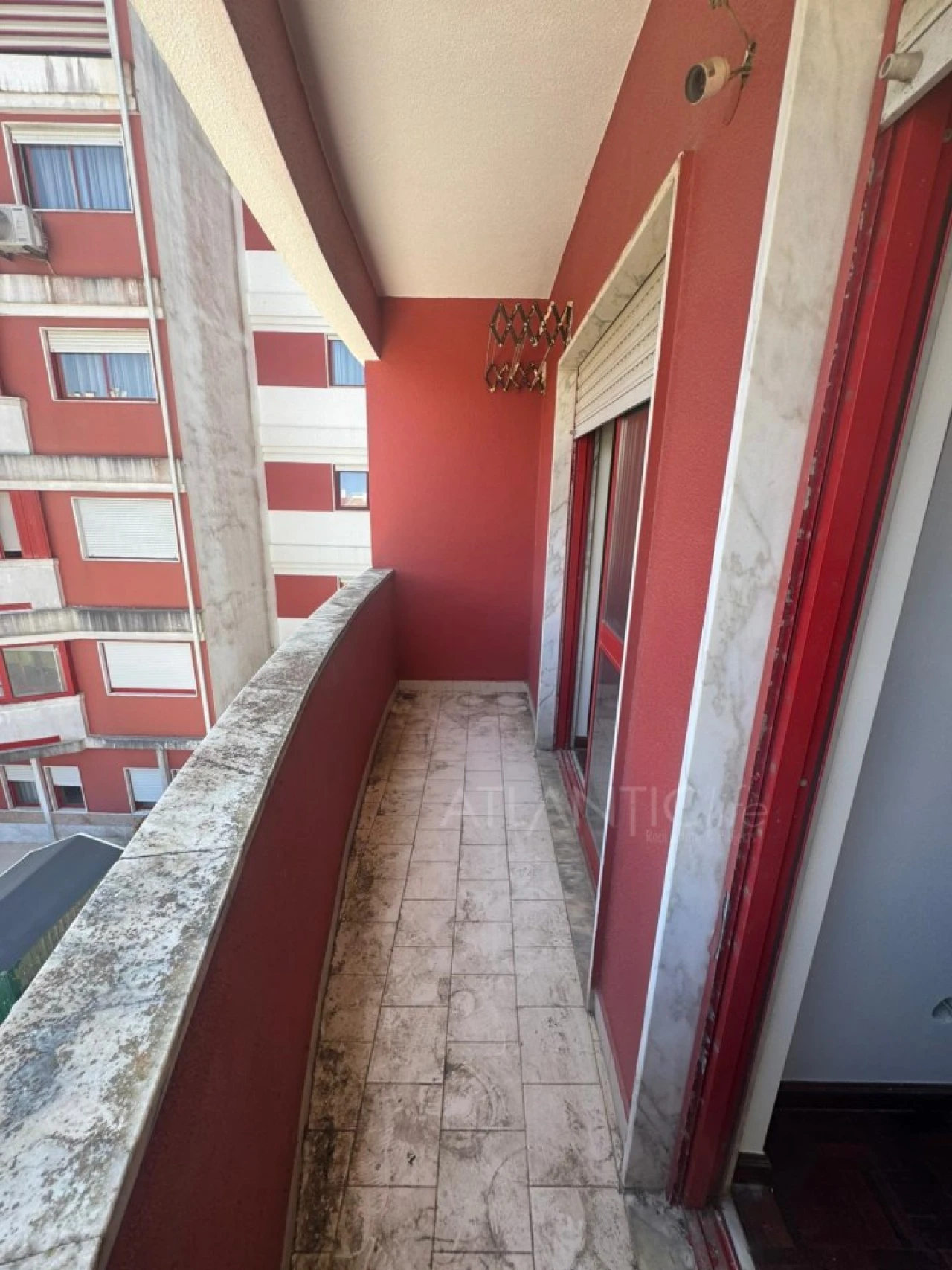 Apartamento T2 para Venda em Algueirão-Mem Martins Foto 17