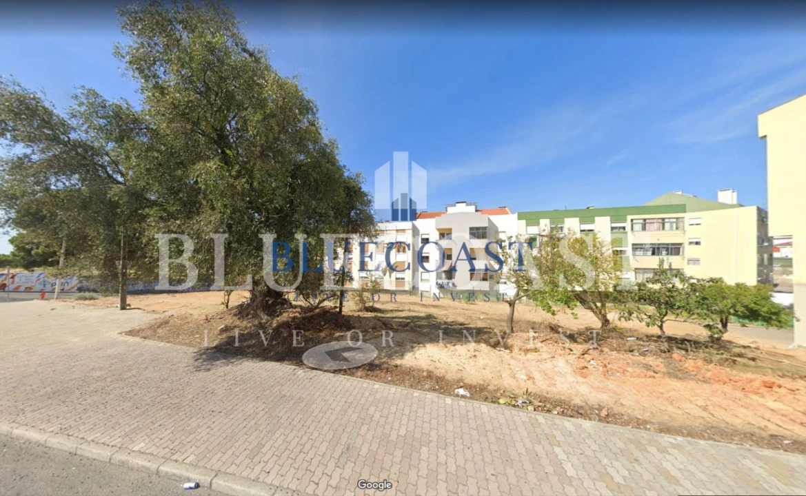 Terreno para Venda em Setubal (São Sebastião) Foto 2