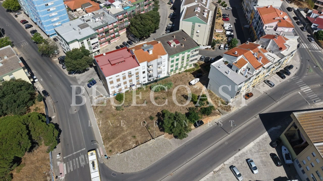 Terreno para Venda em Setubal (São Sebastião) Foto 8