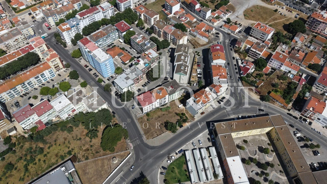 Terreno para Venda em Setubal (São Sebastião) Foto 9