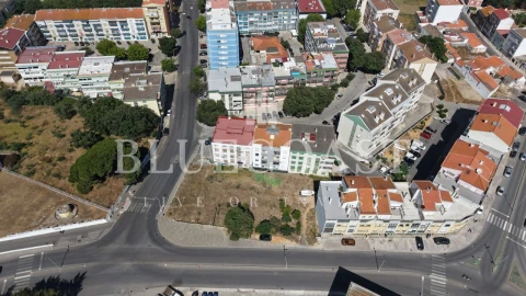 Terreno para Venda em Setubal (São Sebastião)