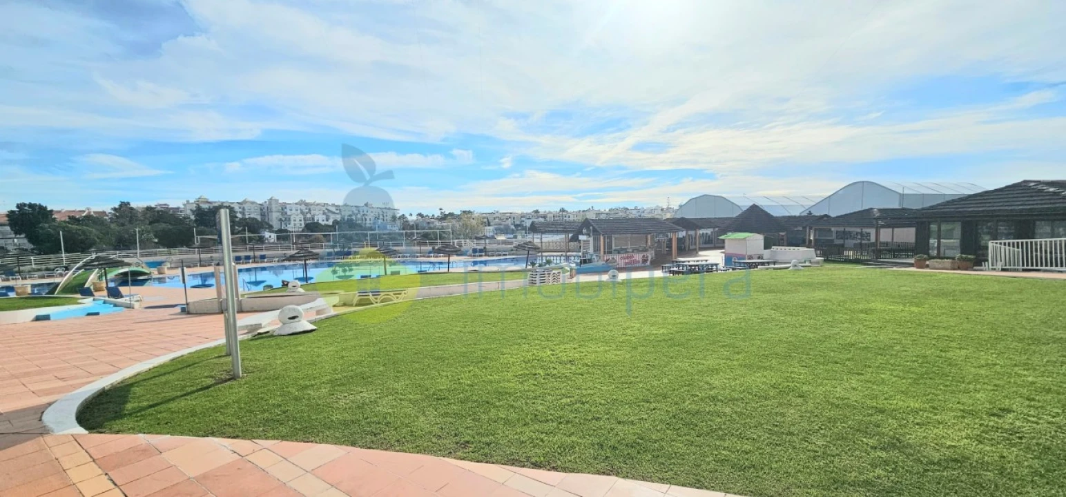Apartamento T1 para Venda em Albufeira e Olhos de Água Foto 3