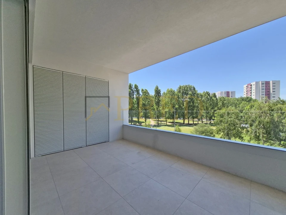 Apartamento T1 para Arrendamento em Ramalde Foto 1