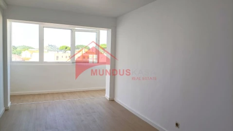 Apartamento T1 para Venda em Sesimbra (Castelo)