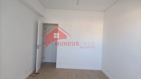 Apartamento T1 para Venda em Sesimbra (Castelo)