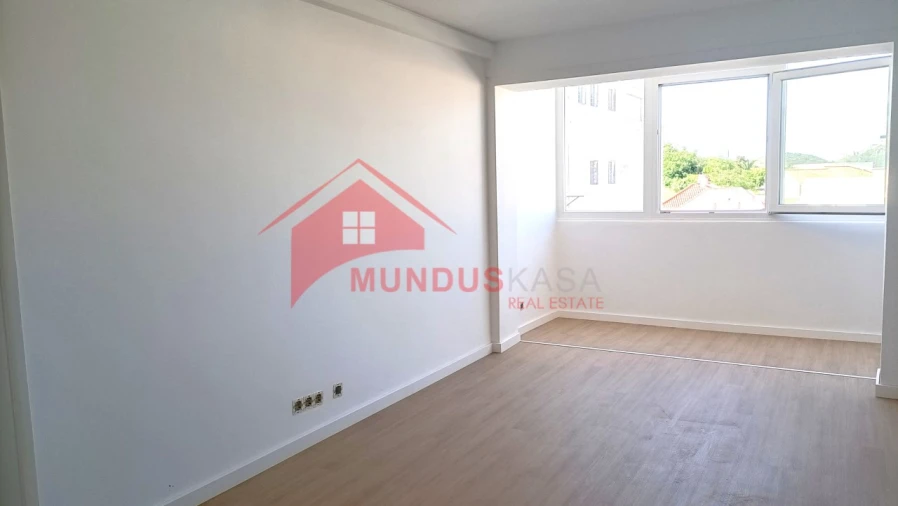 Apartamento T1 para Venda em Sesimbra (Castelo) Foto 12