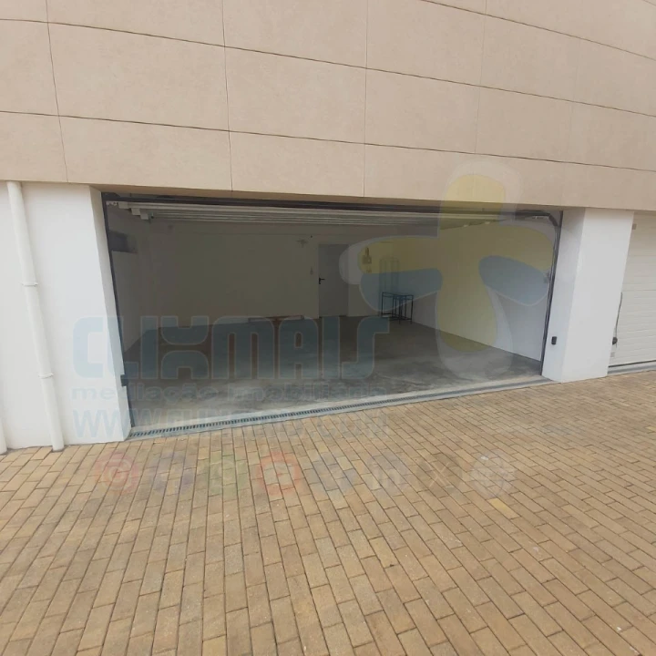 Apartamento T3 para Arrendamento em Nogueira, Fraião e Lamaçães Foto 46