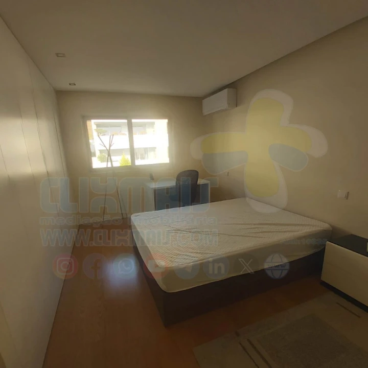 Apartamento T3 para Arrendamento em Nogueira, Fraião e Lamaçães Foto 35
