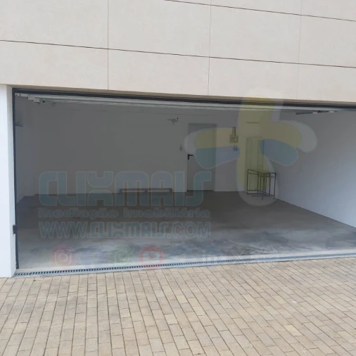 Apartamento T3 para Arrendamento em Nogueira, Fraião e Lamaçães Foto 47
