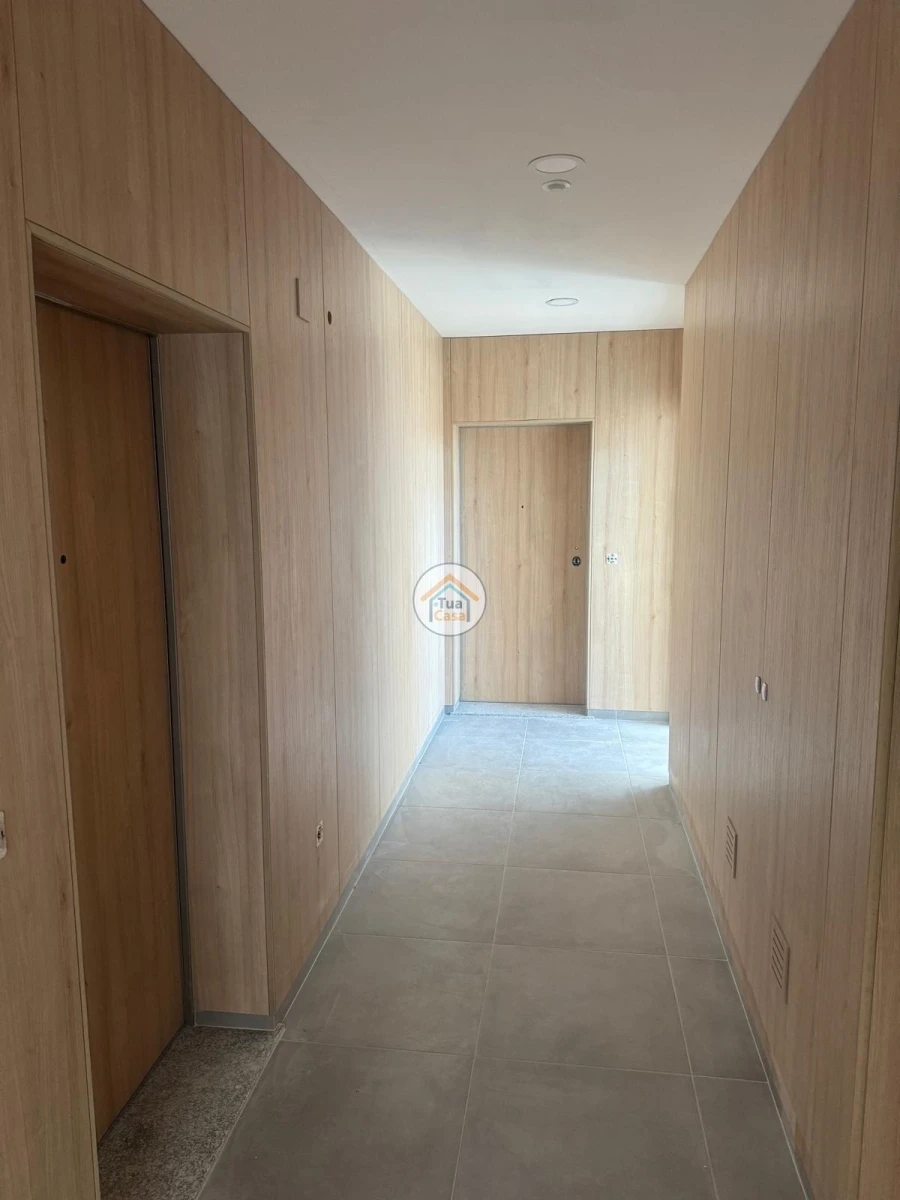 Apartamento T3 para Venda em Currelos, Papízios e Sobral Foto 14