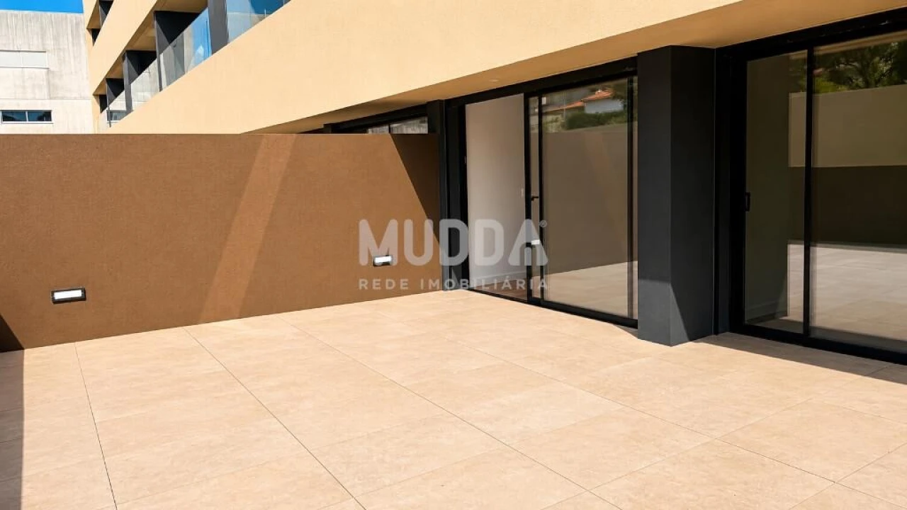 Apartamento T2 para Venda em Santa Maria da Feira, Travanca, Sanfins e Espargo Foto 10