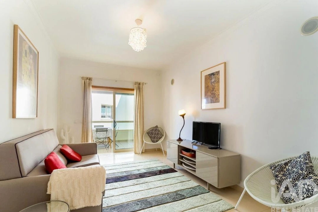 Apartamento T2 para Venda em Ferragudo Foto 8