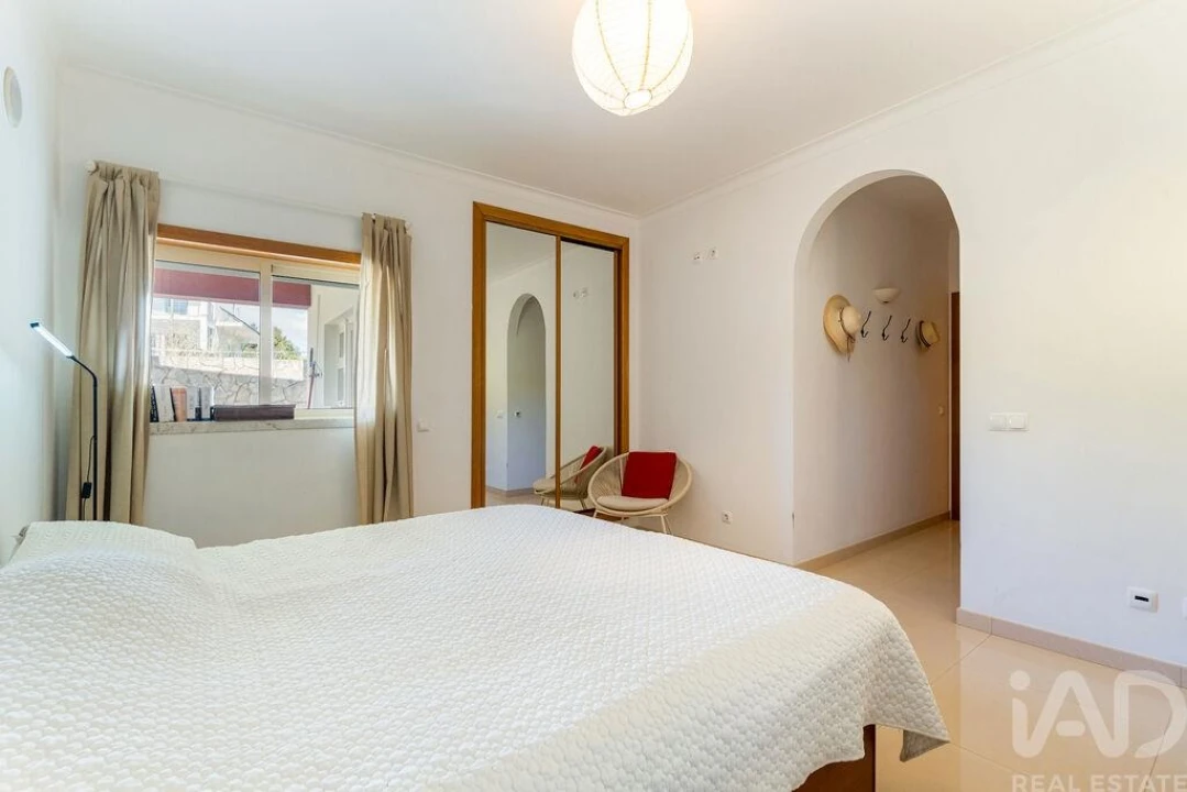 Apartamento T2 para Venda em Ferragudo Foto 16