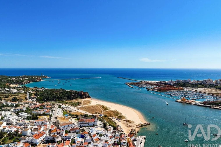 Apartamento T2 para Venda em Ferragudo Foto 5