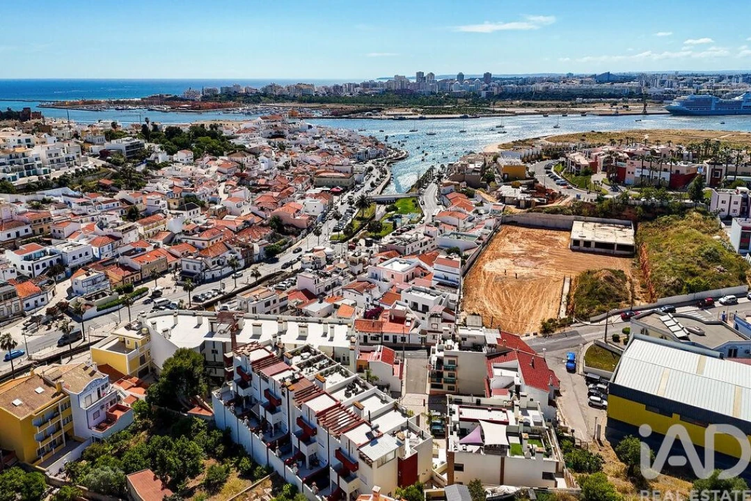Apartamento T2 para Venda em Ferragudo Foto 32