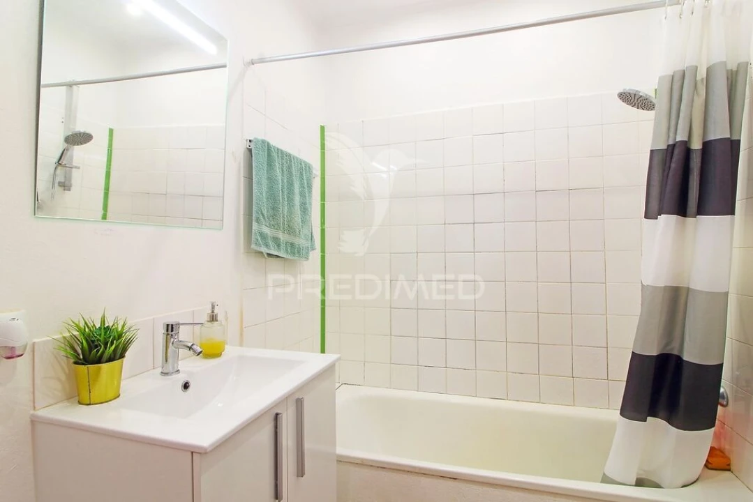 Apartamento T1 para Venda em Albufeira e Olhos de Água Foto 16