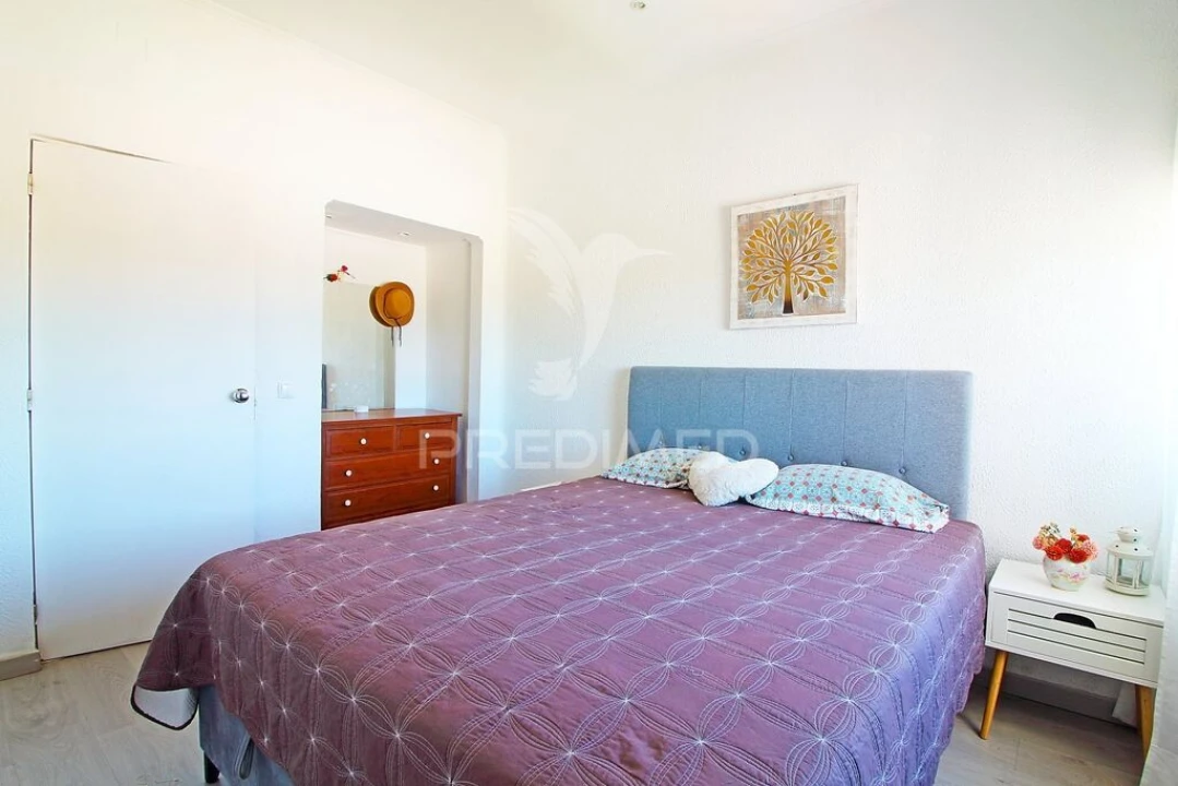 Apartamento T1 para Venda em Albufeira e Olhos de Água Foto 13