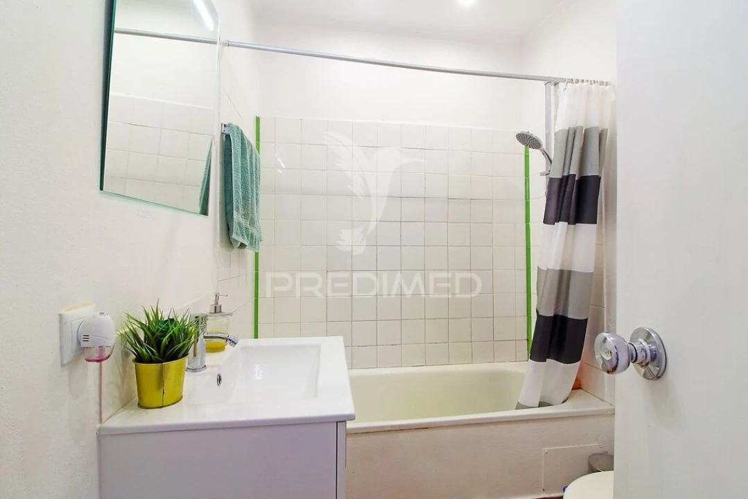 Apartamento T1 para Venda em Albufeira e Olhos de Água Foto 15