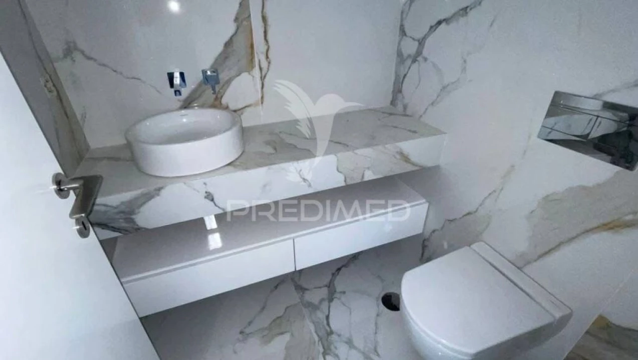 Moradia T4 para Venda em Canidelo Foto 18