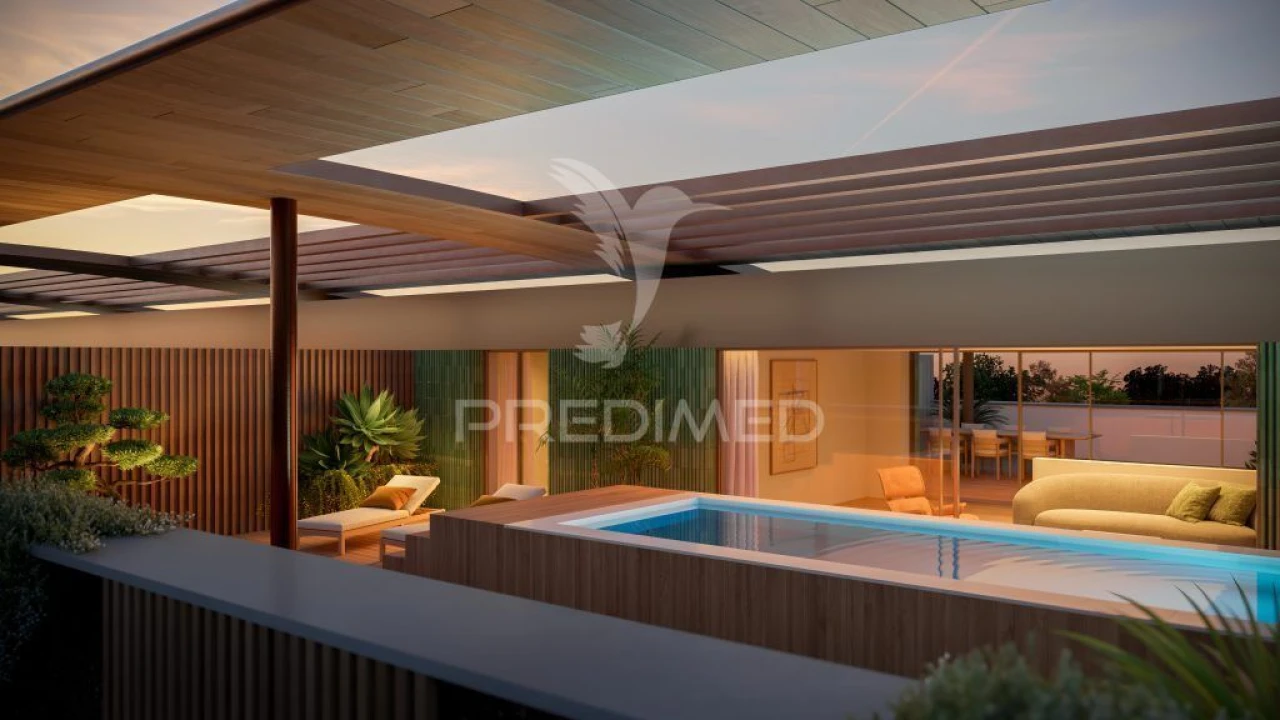Apartamento T4 para Venda em Aldoar, Foz do Douro e Nevogilde Foto 1