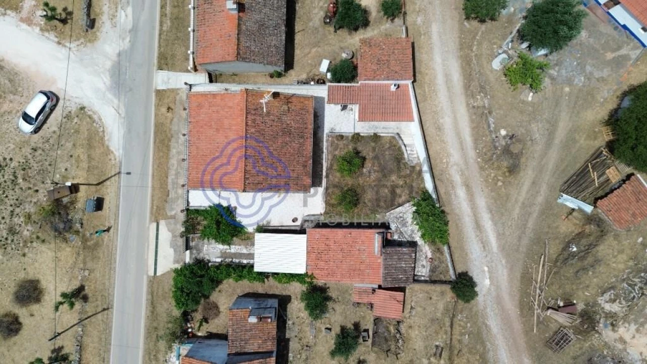 Moradia T2 para Venda em Terena (São Pedro) Foto 47