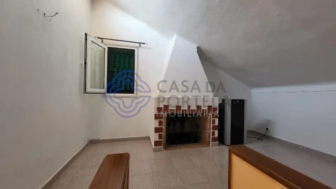 Moradia T2 para Venda em Terena (São Pedro)
