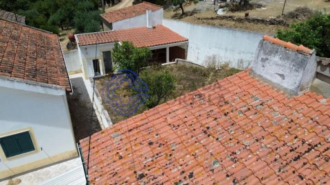 Moradia T2 para Venda em Terena (São Pedro)