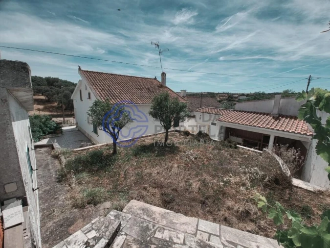 Moradia T2 para Venda em Terena (São Pedro) Foto 44