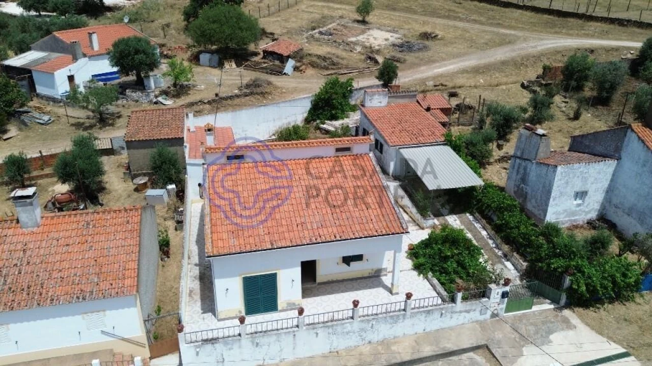 Moradia T2 para Venda em Terena (São Pedro) Foto 48