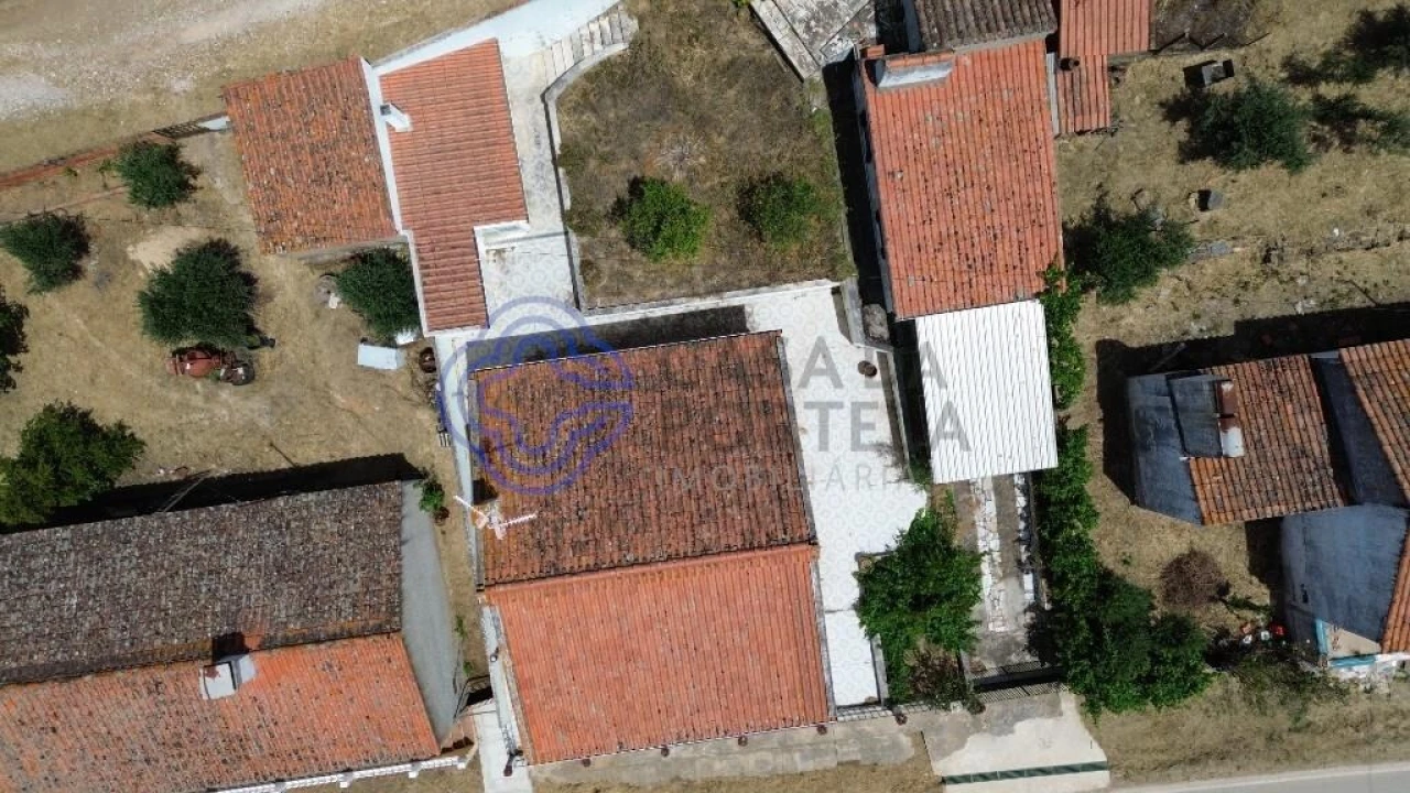 Moradia T2 para Venda em Terena (São Pedro) Foto 49