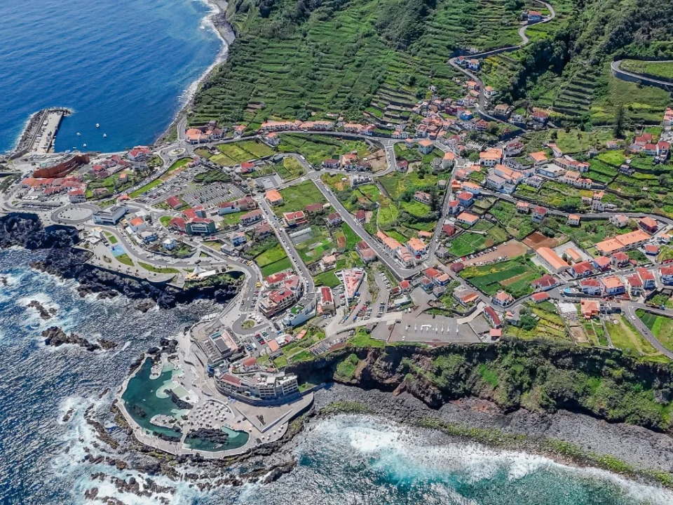 Moradia T2 para Venda em Porto Moniz Foto 60