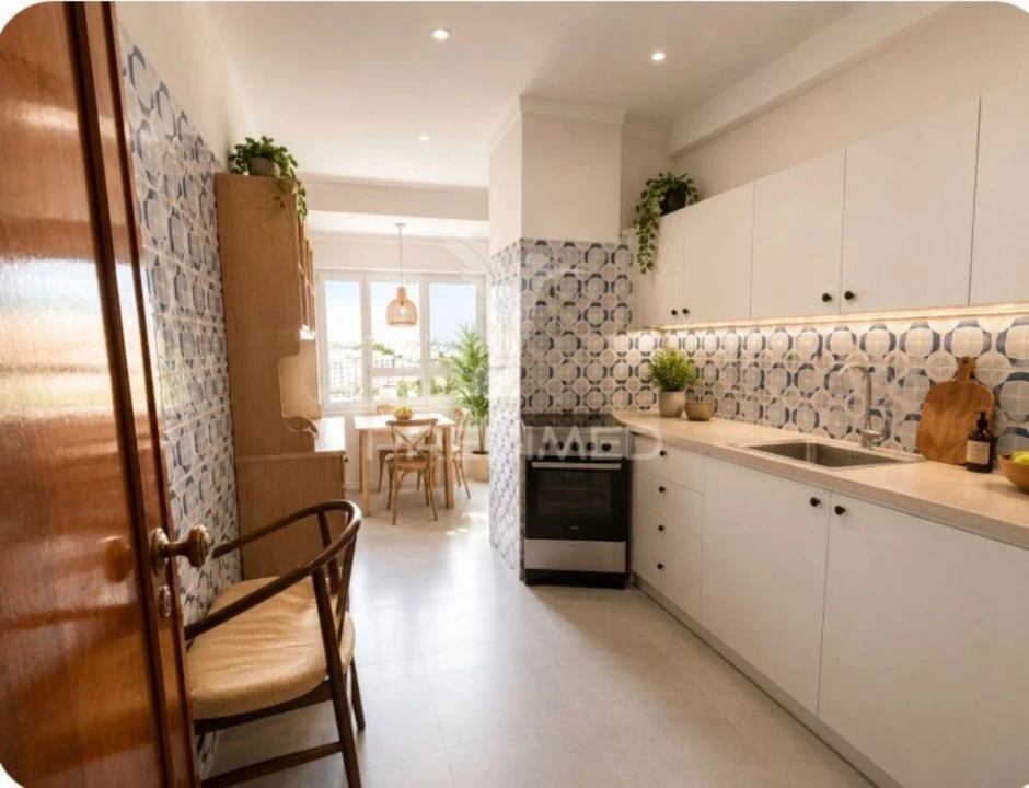 Apartamento T3 para Venda em Póvoa de Santa Iria e Forte da Casa Foto 1