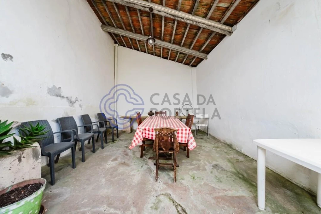 Moradia T4 para Venda em Peral Foto 49