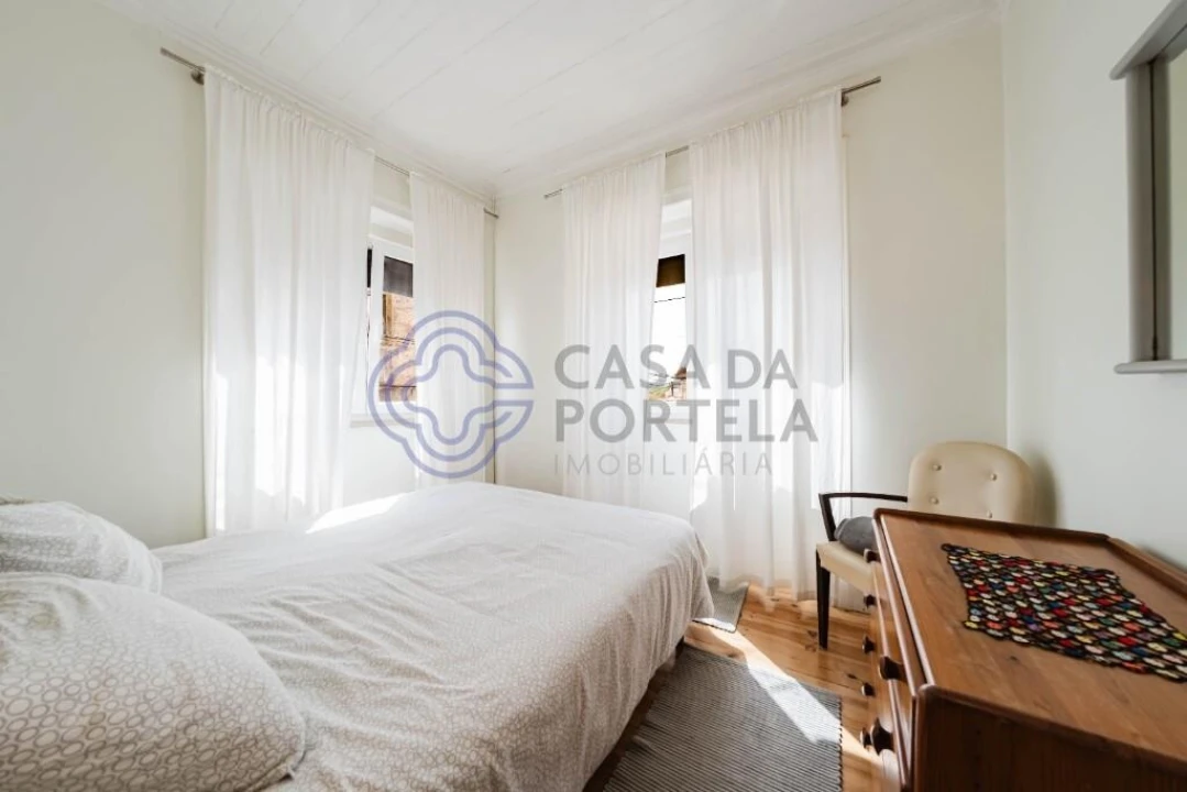 Moradia T4 para Venda em Peral Foto 36