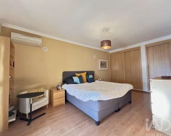 Apartamento T4 para Venda em Faro (Sé e São Pedro)