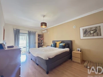 Apartamento T4 para Venda em Faro (Sé e São Pedro)