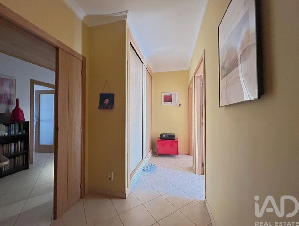Apartamento T4 para Venda em Faro (Sé e São Pedro) Foto 23