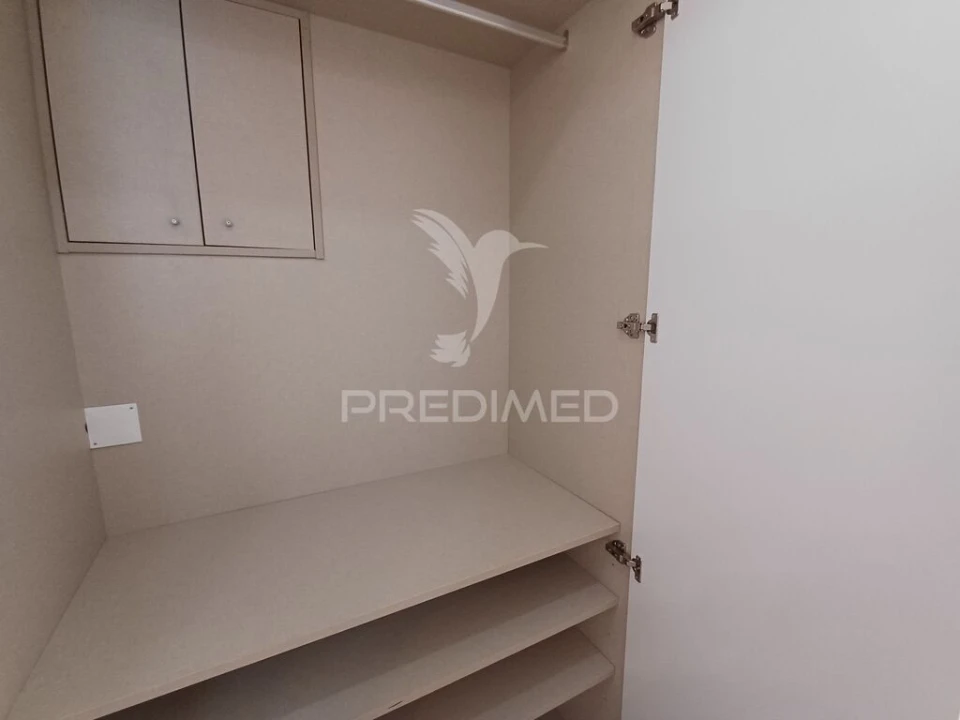 Apartamento T1 para Venda em Seixal, Arrentela e Aldeia de Paio Pires Foto 15
