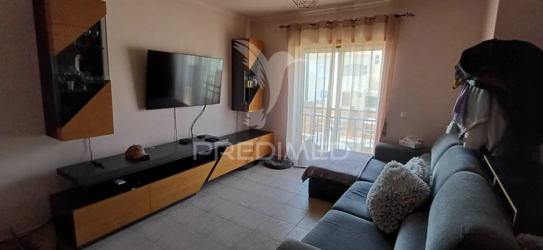 Moradia T3 para Venda em Estômbar e Parchal Foto 2
