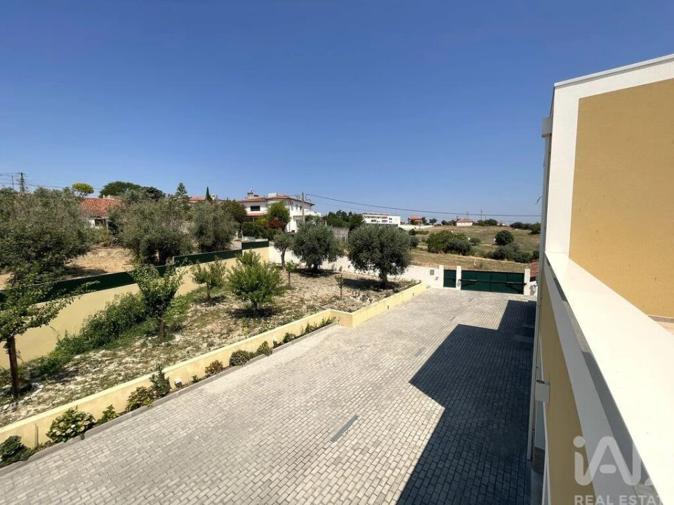 Moradia T5 para Venda em São Pedro de Tomar Foto 32