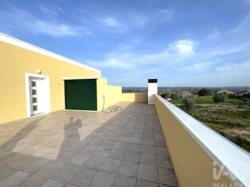 Moradia T5 para Venda em São Pedro de Tomar