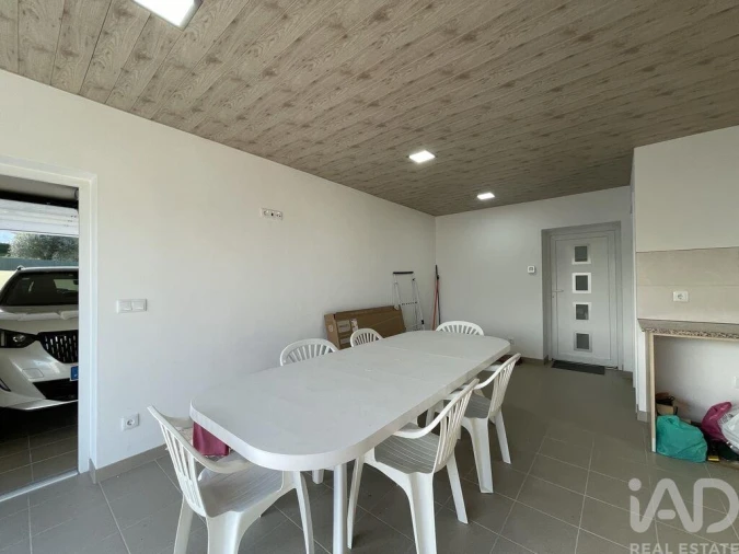 Moradia T5 para Venda em São Pedro de Tomar Foto 8
